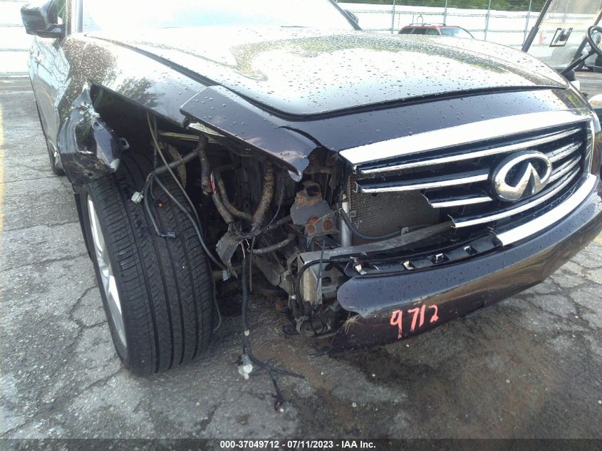 2016 INFINITI QX70 - JN8CS1MW6GM400096