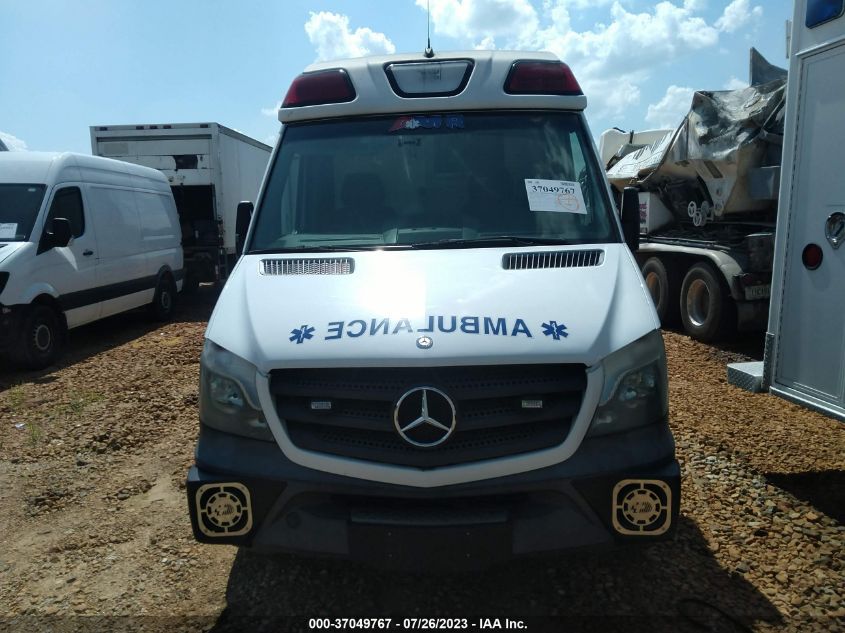 2015 MERCEDES-BENZ SPRINTER CARGO VANS WD3PE7CC2FP164729