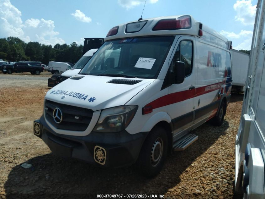 2015 MERCEDES-BENZ SPRINTER CARGO VANS WD3PE7CC2FP164729