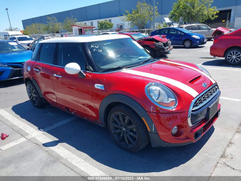 2016 MINI COOPER HARDTOP 4 DOOR S - WMWXU3C56G2D28257