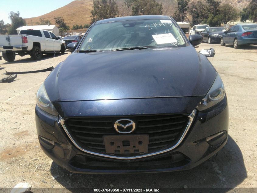 2018 MAZDA MAZDA3 4-DOOR TOURING 3MZBN1V30JM245413