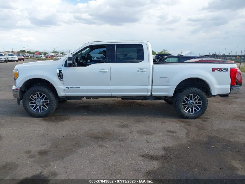 2017 FORD SUPER DUTY F-250 SRW LARIAT/PLATINUM - 1FT7W2BT9HED86111