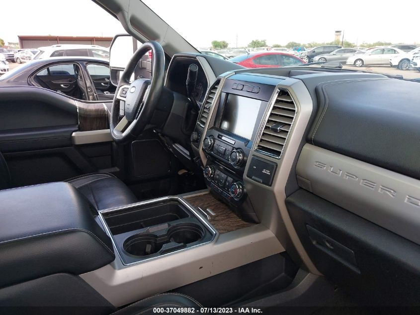 2017 FORD SUPER DUTY F-250 SRW LARIAT/PLATINUM - 1FT7W2BT9HED86111