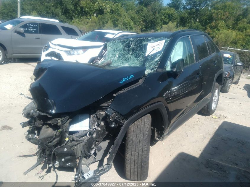 2021 TOYOTA RAV4 XLE - 2T3P1RFV2MC144171