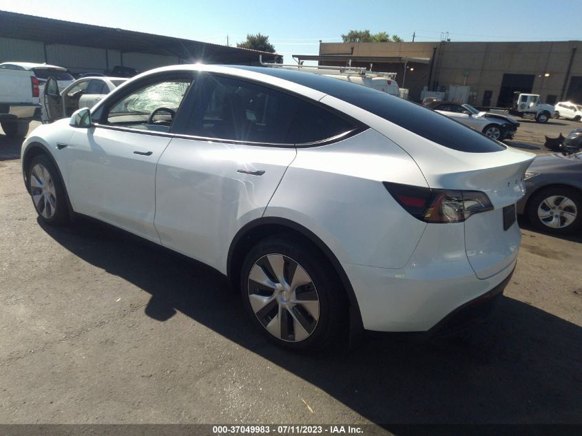 2023 TESLA MODEL Y LONG RANGE - 7SAYGAEE2PF783880