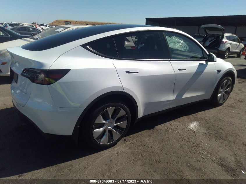 2023 TESLA MODEL Y LONG RANGE - 7SAYGAEE2PF783880