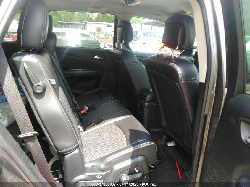 2016 DODGE JOURNEY CROSSROAD PLUS - 3C4PDCGB6GT131586