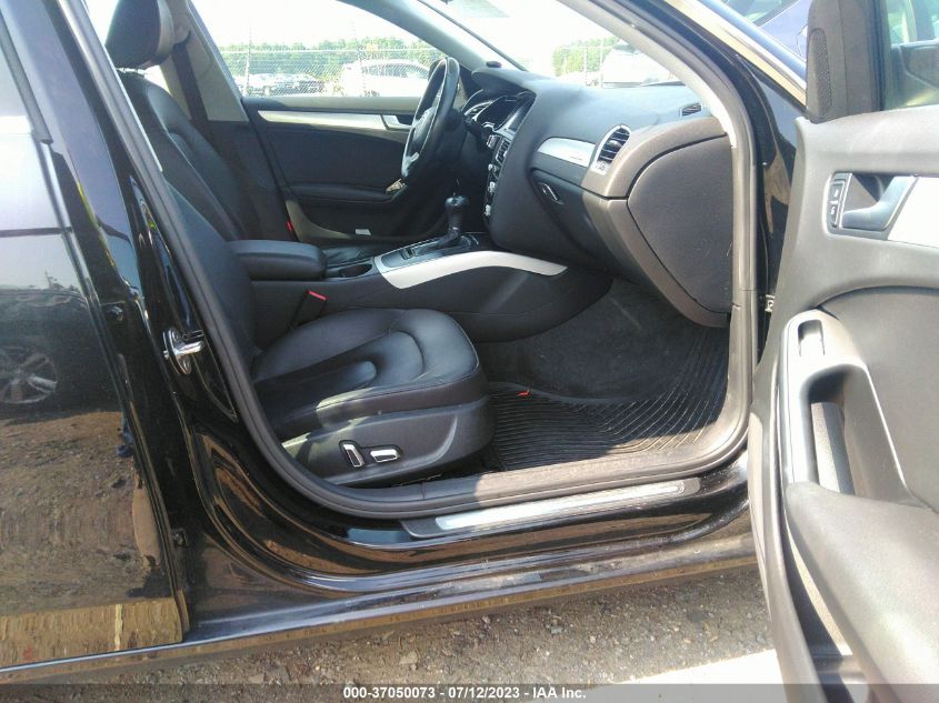 2013 AUDI A4 PREMIUM - WAUBFAFLXDN006120