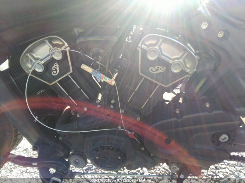 2020 INDIAN MOTORCYCLE CO. SCOUT BOBBER ABS 56KMTA005L3163870