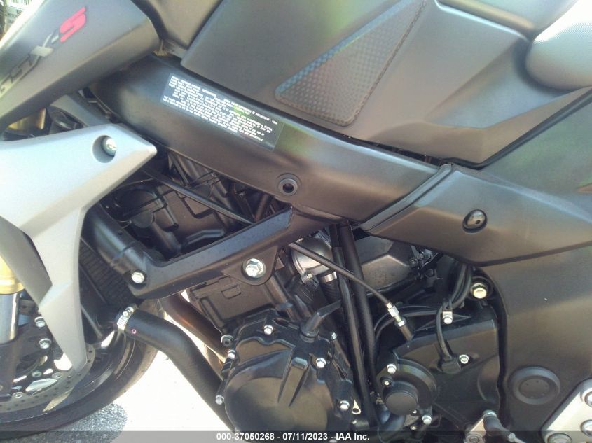 2015 SUZUKI GSX-S750 - JS1GR7NA2F2101840
