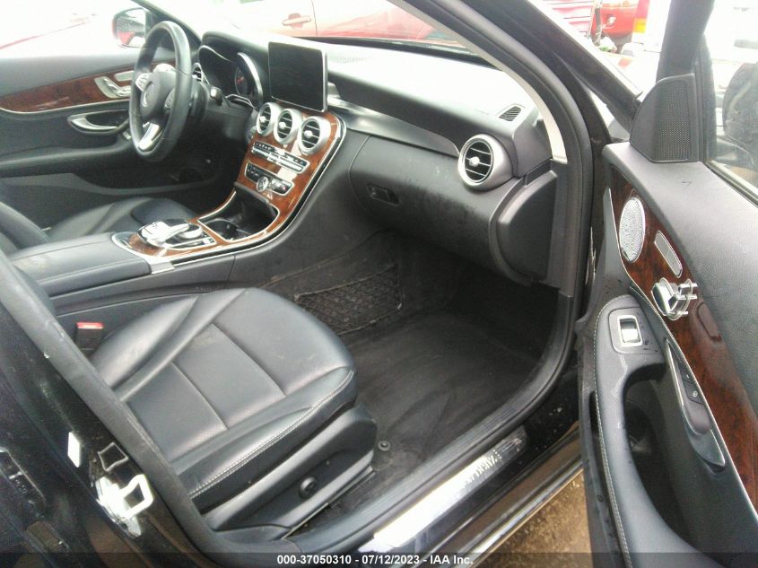 2016 MERCEDES-BENZ C-CLASS C 300 - 55SWF4KBXGU119408