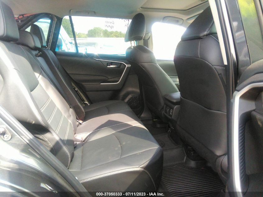 2022 TOYOTA RAV4 XLE PREMIUM - 2T3A1RFVXNW318381