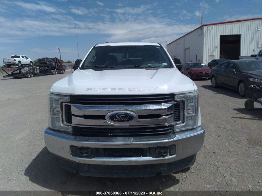 2017 FORD SUPER DUTY F-250 SRW LARIAT/PLATINUM - 1FT7W2BT4HEE32024