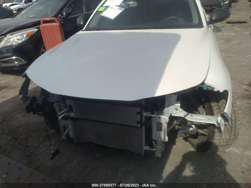 VIN ZARFANBN2K7620815 2019 ALFA ROMEO GIULIA TI