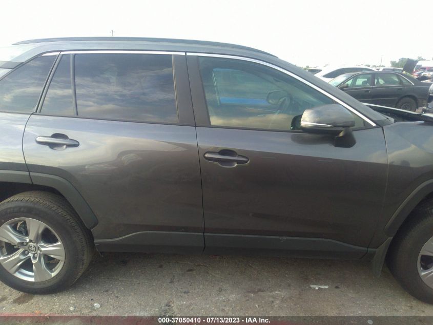 2022 TOYOTA RAV4 XLE - 2T3W1RFV4NC210622