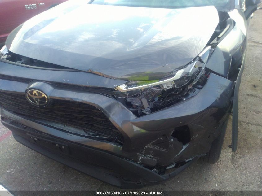 2022 TOYOTA RAV4 XLE - 2T3W1RFV4NC210622