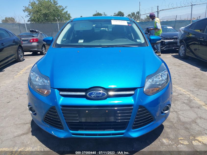 2013 FORD FOCUS TITANIUM - 1FADP3N23DL231462