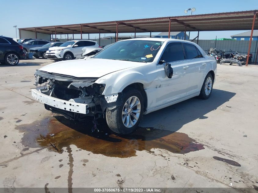 2015 CHRYSLER 300 LIMITED - 2C3CCAAG1FH838228