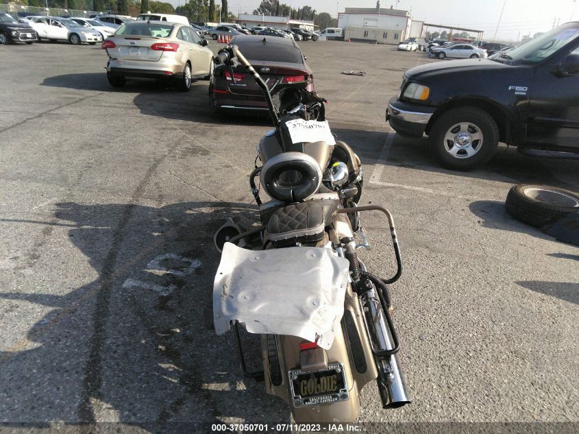 2013 HARLEY-DAVIDSON FLTRXSE CVO ROAD GLIDE CUSTOM 1HD1TC833DB962202