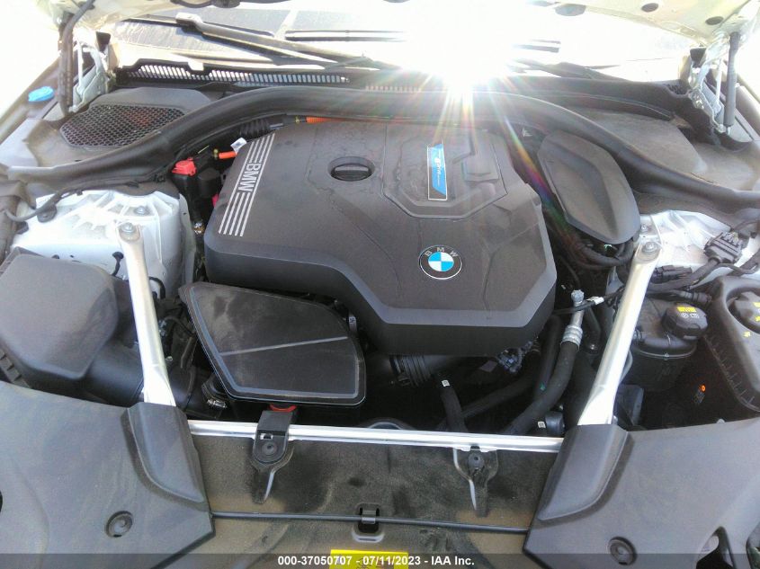 2022 BMW 5 SERIES 530E - WBA13AG06NCK92053