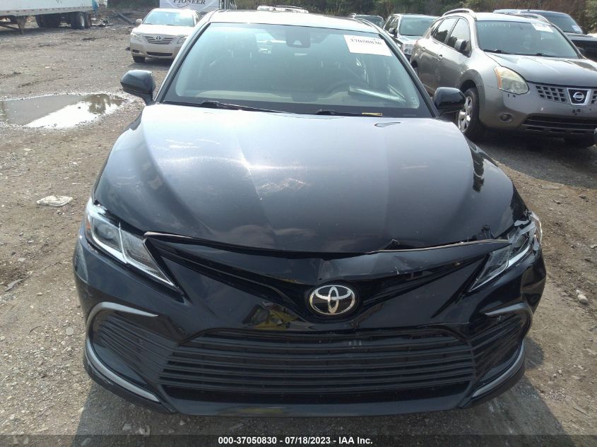 2021 TOYOTA CAMRY LE - 4T1C11AK3MU558175
