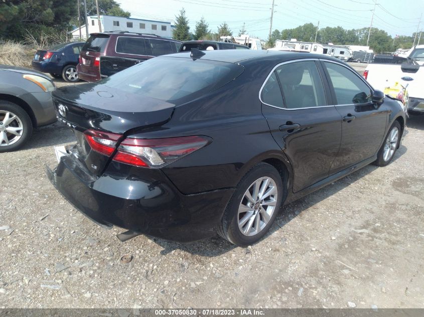 2021 TOYOTA CAMRY LE - 4T1C11AK3MU558175