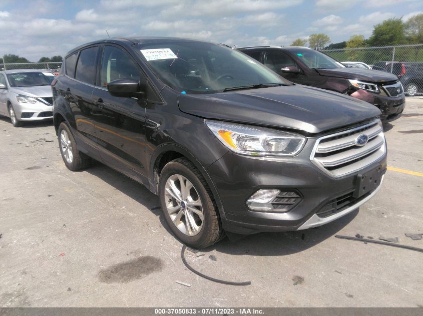 2019 FORD ESCAPE SE - 1FMCU0GD6KUB02808