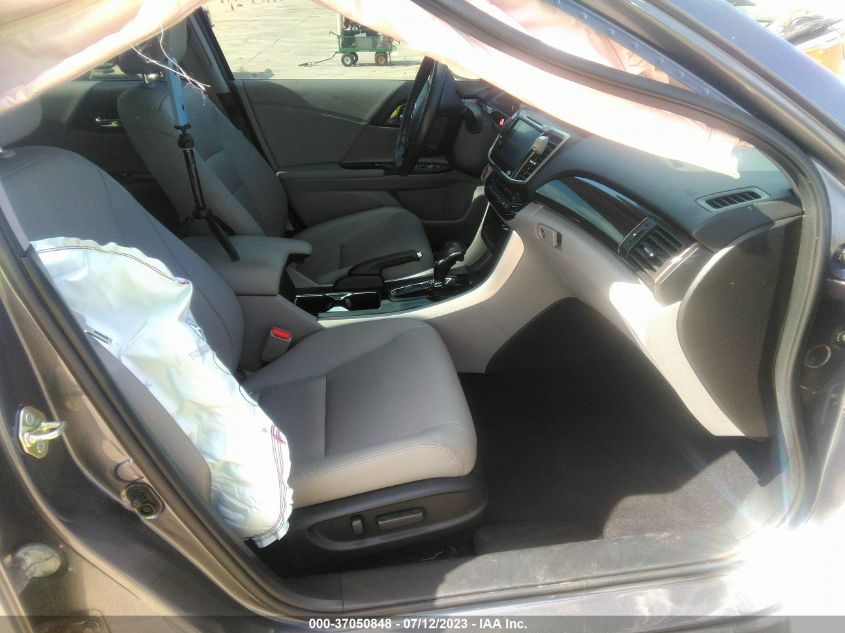 2017 HONDA ACCORD SEDAN EX-L - 1HGCR2F82HA191634