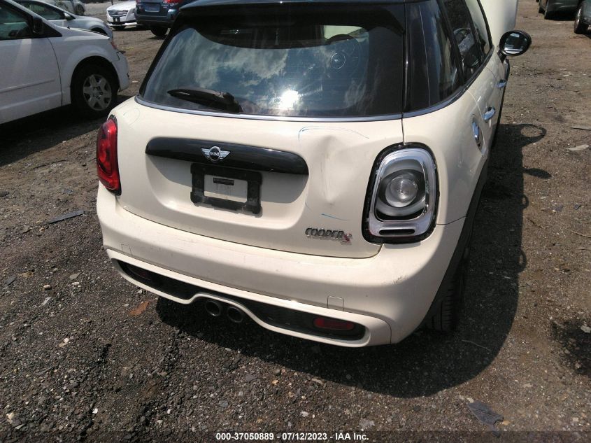 2016 MINI COOPER HARDTOP 4 DOOR S - WMWXU3C58G2D28695
