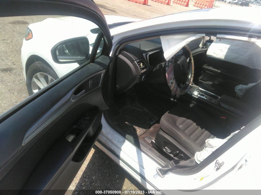 2019 FORD FUSION SE - 3FA6P0HD5KR186141