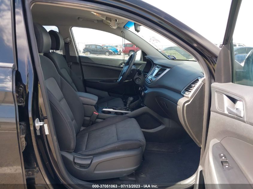 2016 HYUNDAI TUCSON SE - KM8J33A44GU161125