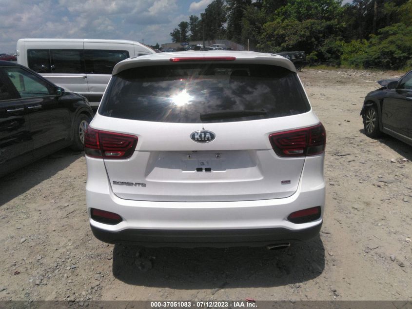 2019 KIA SORENTO LX - 5XYPG4A31KG539329