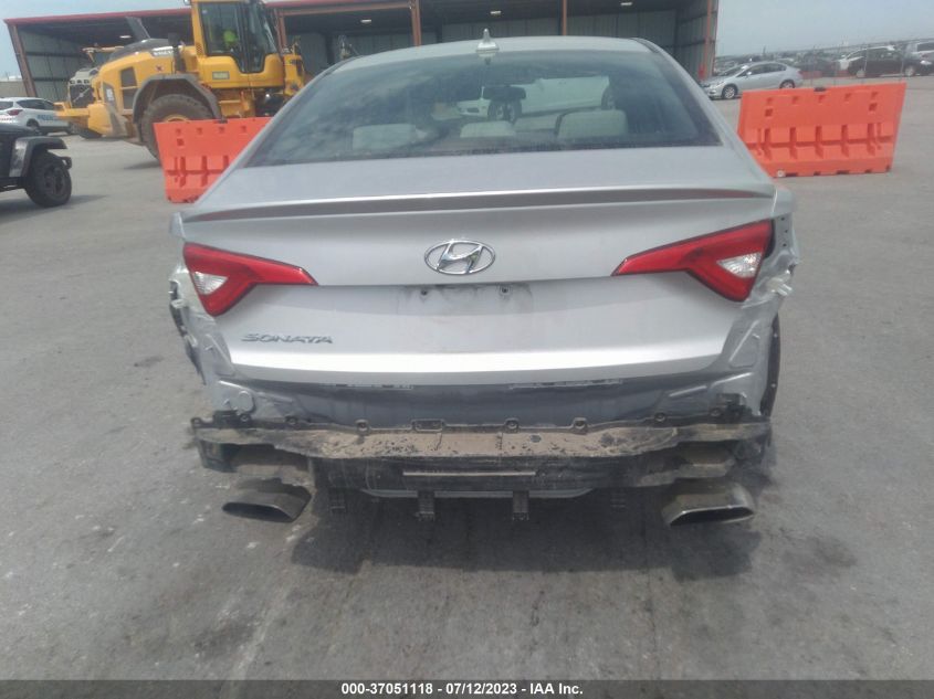 2016 HYUNDAI SONATA 2.4L SPORT - 5NPE34AFXGH434169