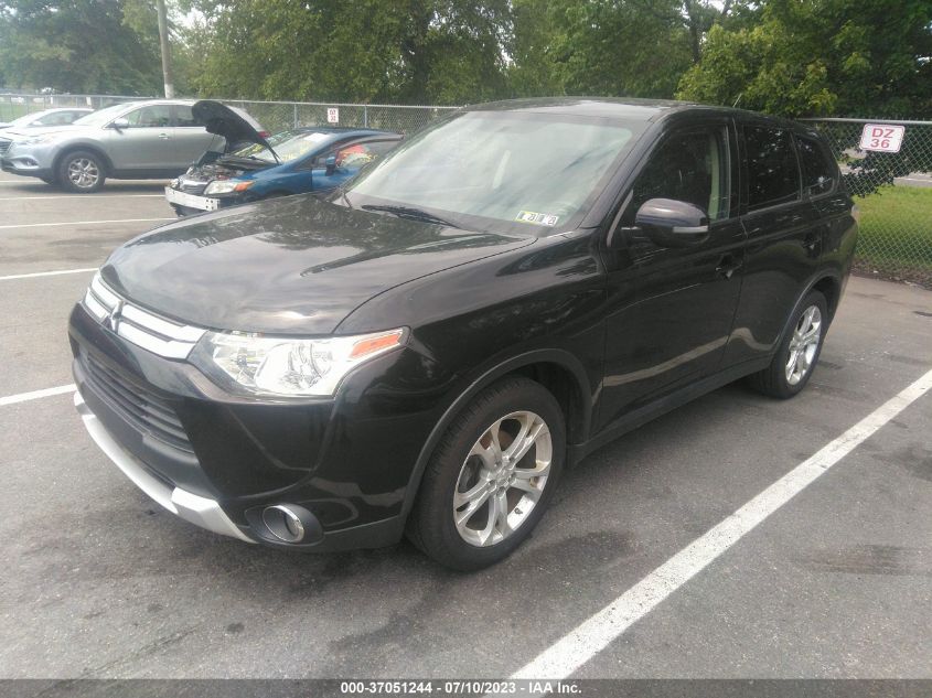 2015 MITSUBISHI OUTLANDER SE JA4AZ3A38FZ007457