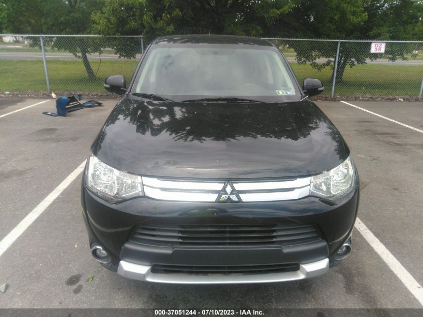 2015 MITSUBISHI OUTLANDER SE JA4AZ3A38FZ007457