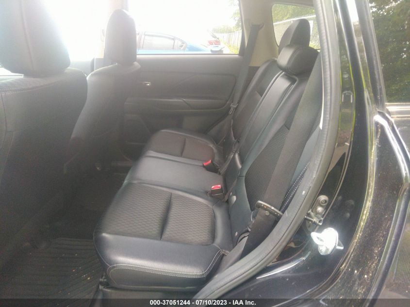 2015 MITSUBISHI OUTLANDER SE - JA4AZ3A38FZ007457