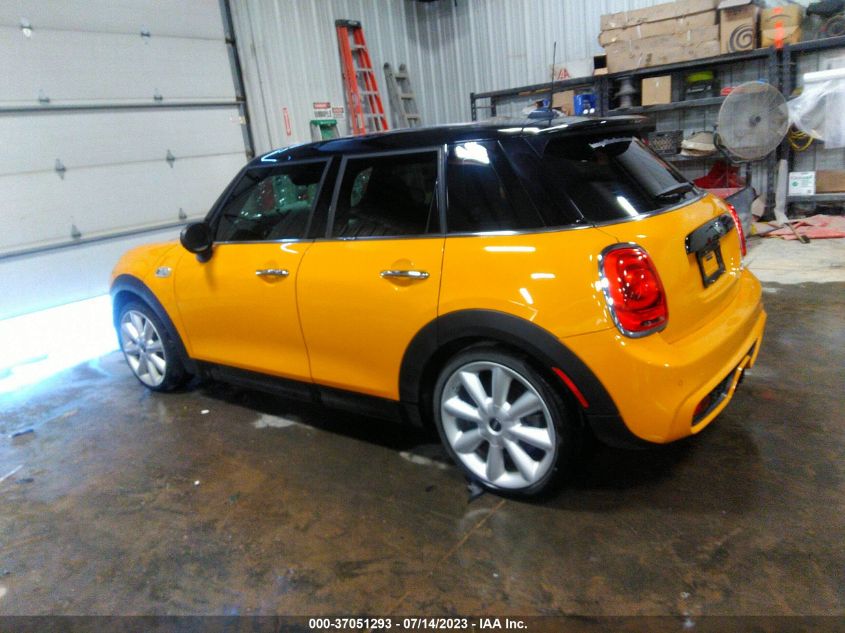 2015 MINI COOPER HARDTOP 4 DOOR S WMWXU3C58FT892160