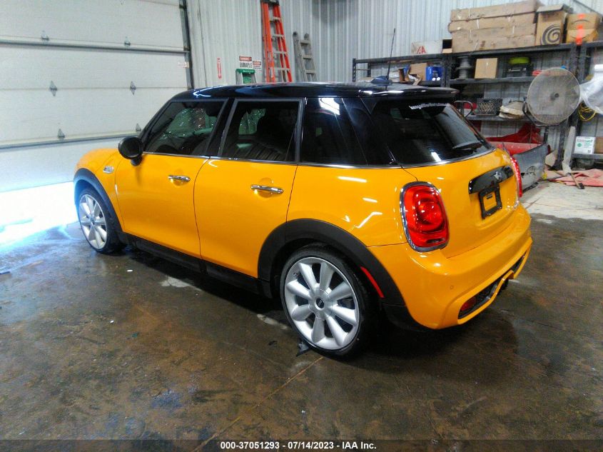 2015 MINI COOPER HARDTOP 4 DOOR S WMWXU3C58FT892160