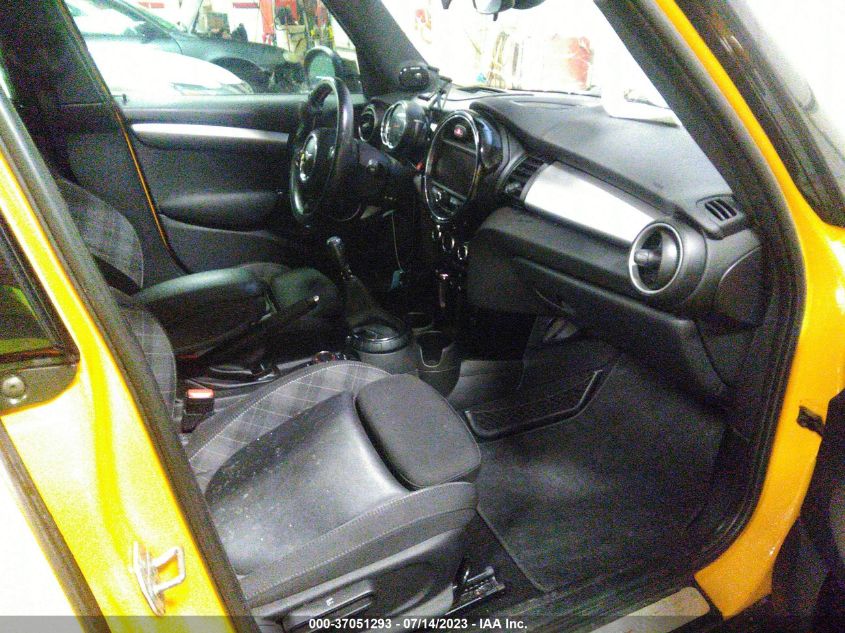 2015 MINI COOPER HARDTOP 4 DOOR S WMWXU3C58FT892160