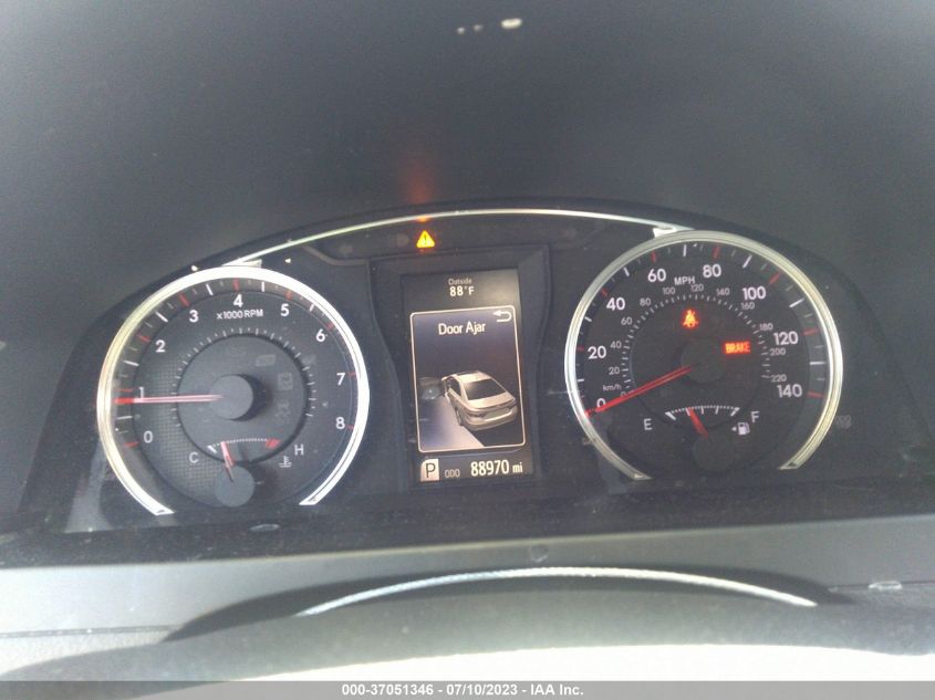 2016 TOYOTA CAMRY XLE/SE/LE/XSE - 4T1BF1FK9GU122425