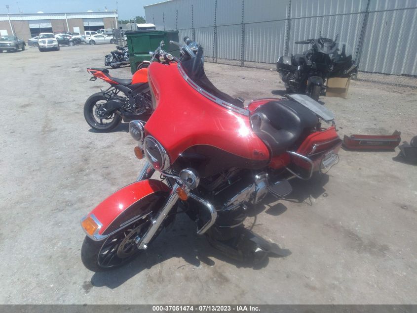 2010 HARLEY-DAVIDSON FLHTK 1HD1KEM1XAB638534