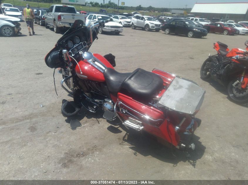 2010 HARLEY-DAVIDSON FLHTK 1HD1KEM1XAB638534