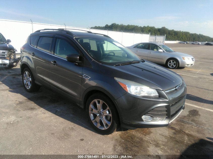 2015 FORD ESCAPE SE - 1FMCU0GXXFUB38310