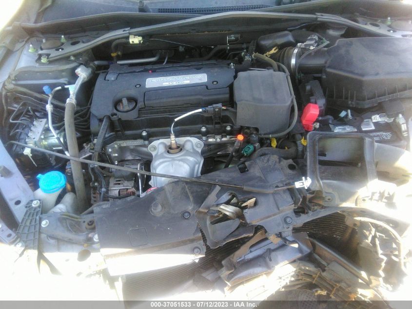 2016 HONDA ACCORD SEDAN EX - 1HGCR2F79GA001625