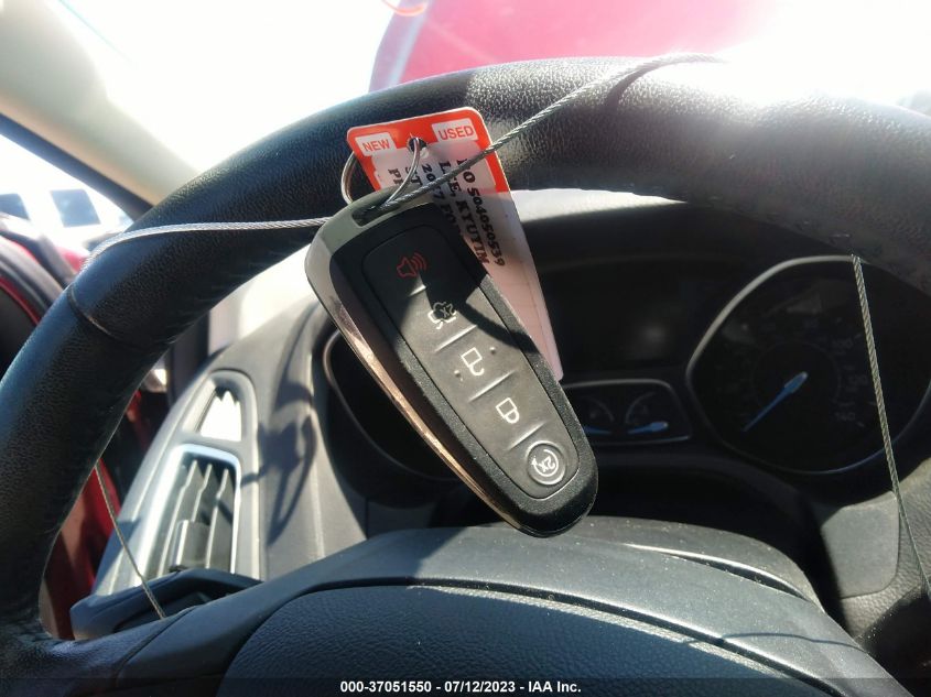 2017 FORD FOCUS TITANIUM - 1FADP3J27HL288128