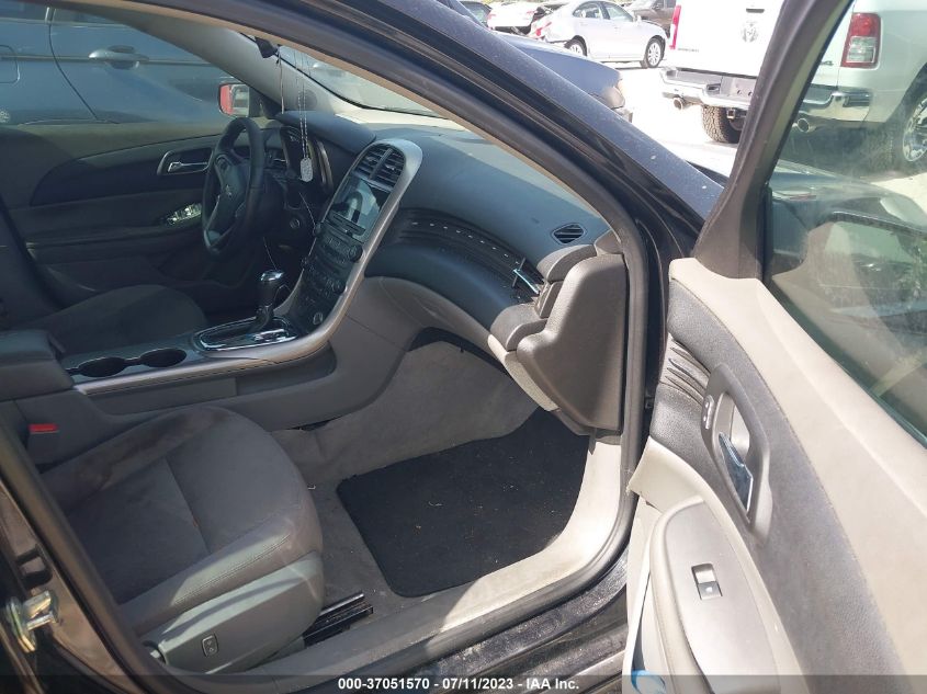 2013 CHEVROLET MALIBU LS - 1G11B5SA0DF348488
