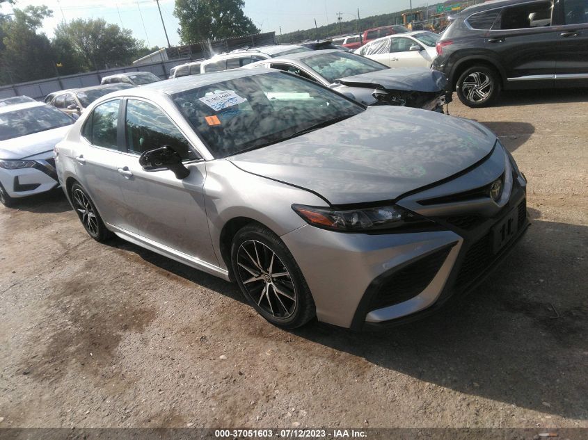 2022 TOYOTA CAMRY SE - 4T1G11AK9NU067354