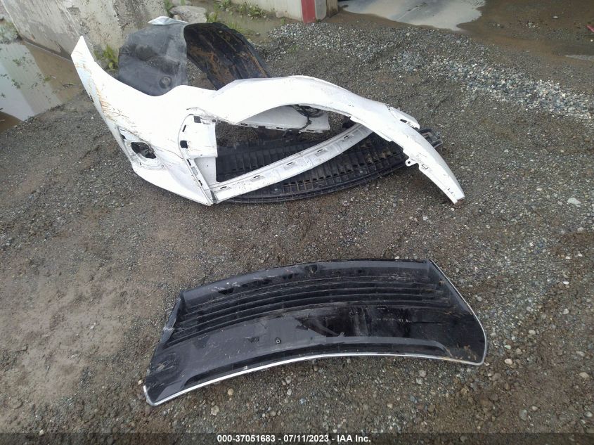 2015 TOYOTA COROLLA L/LE/S/S PLUS/LE PLUS - 5YFBURHE6FP270768