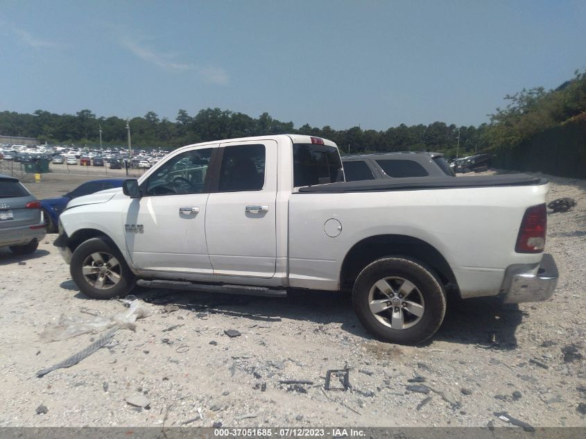 2017 RAM 1500 SLT - 1C6RR6GTXHS550040