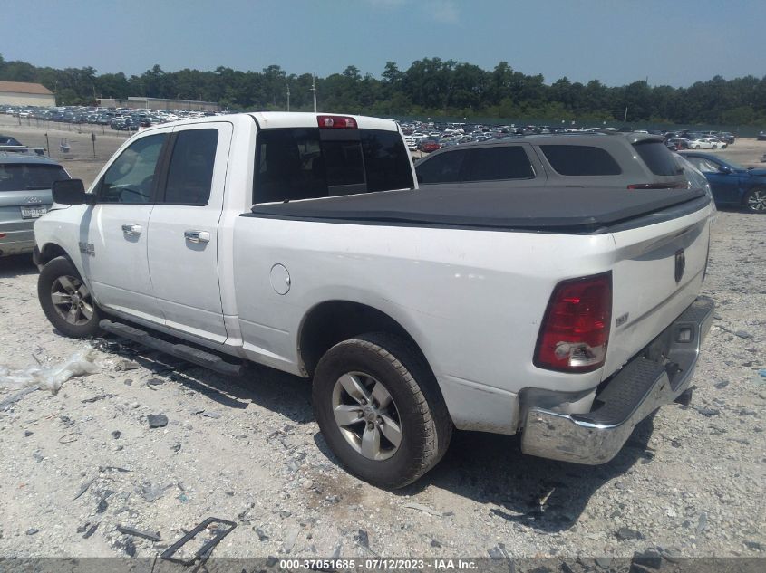 2017 RAM 1500 SLT - 1C6RR6GTXHS550040